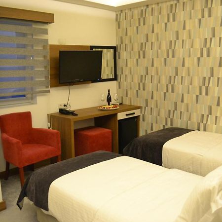 Rivada Hotel Kartepe Exteriör bild