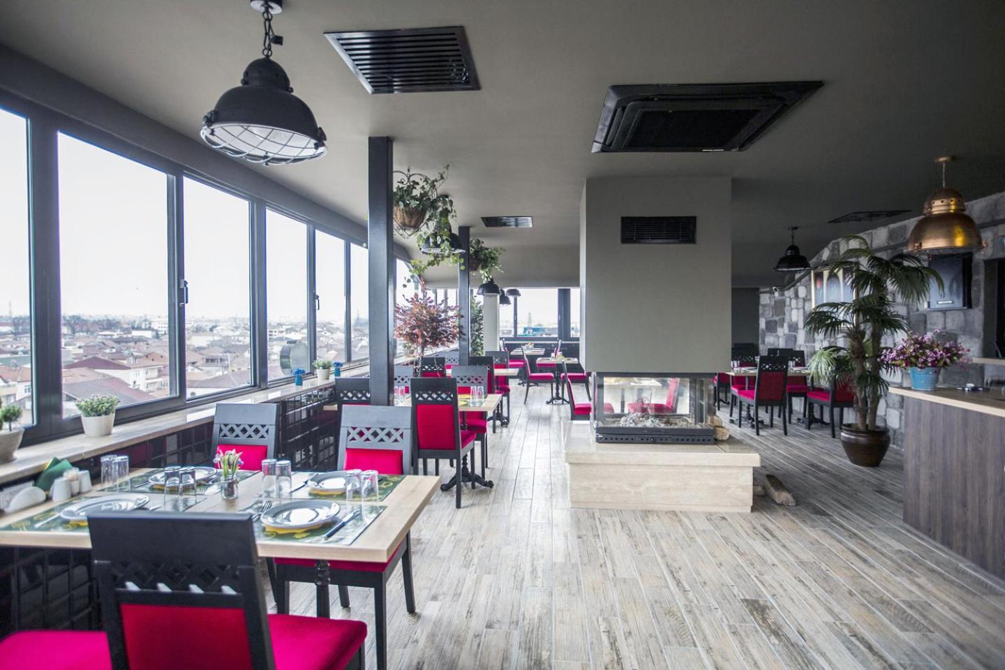 Rivada Hotel Kartepe Exteriör bild