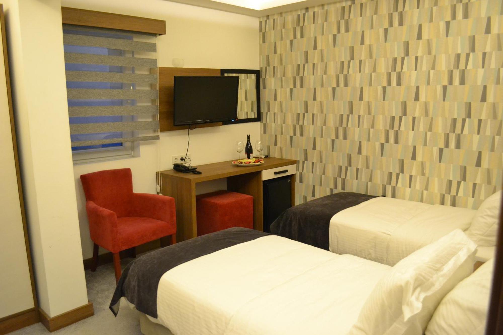 Rivada Hotel Kartepe Exteriör bild