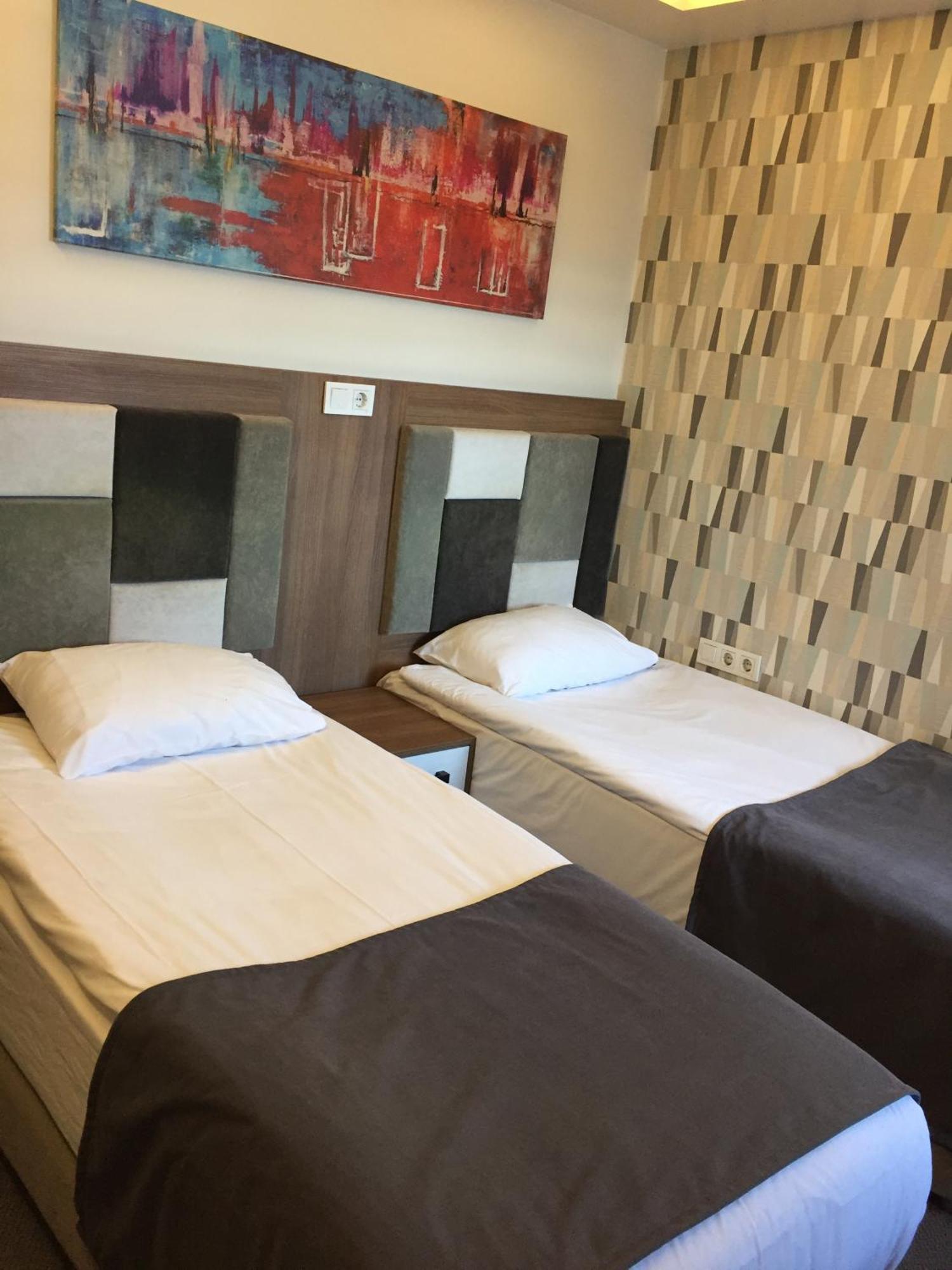 Rivada Hotel Kartepe Exteriör bild